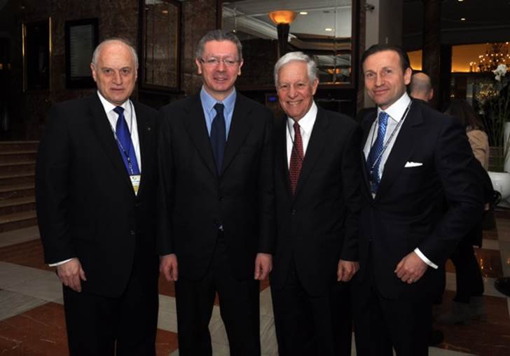 Left to right, Malcolm Hoenlein, Executive Vice Chairman, Conference of Presidents of Major American Jewish Organizations, Spanish Minister of Justice, Alberto Ruiz Gallardon¸ Robert Sugarman, Chairman, Conference of Presidents of Major American Jewish Organizations, David Hatchwell Altaras, President of the Madrid Jewish Community.